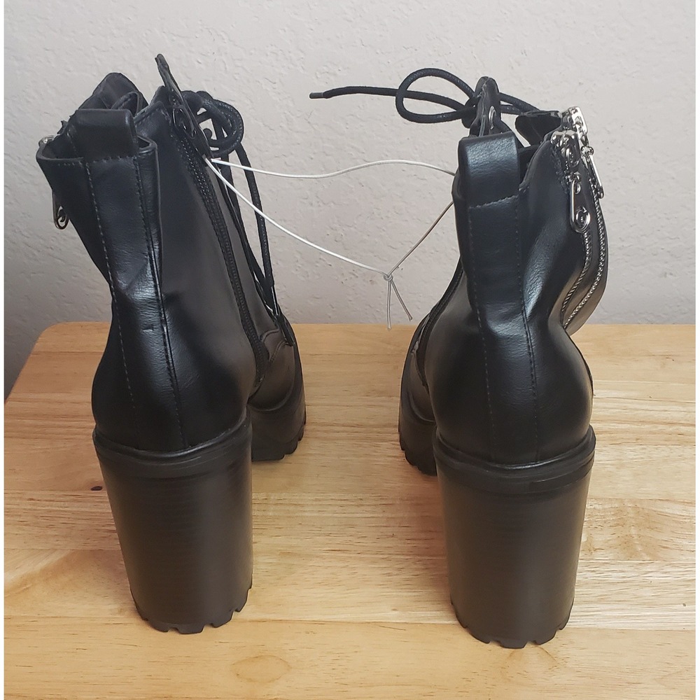 GBG Los Angeles Black Platform Combat Boots Chunky Block Heel Womens 9.5M - Picture 3 of 11